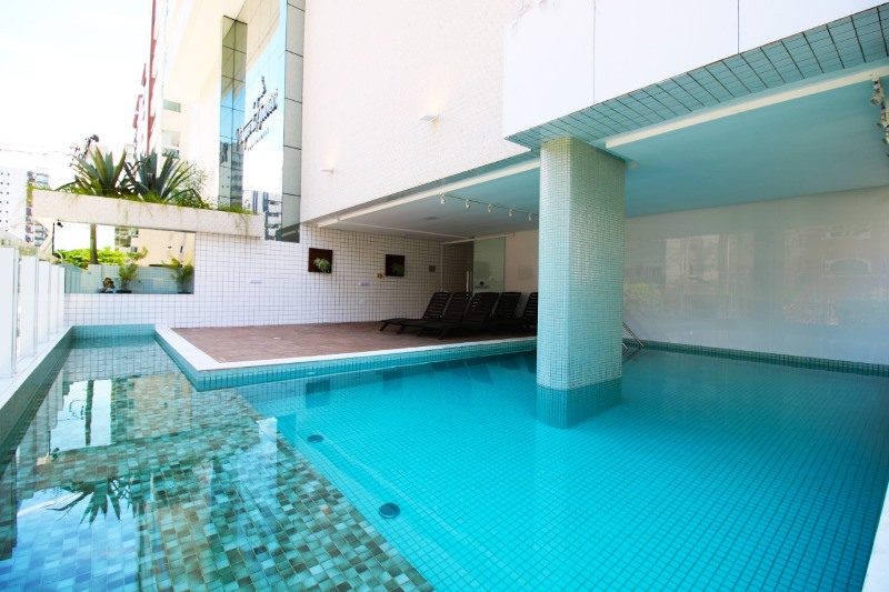PISCINA 1